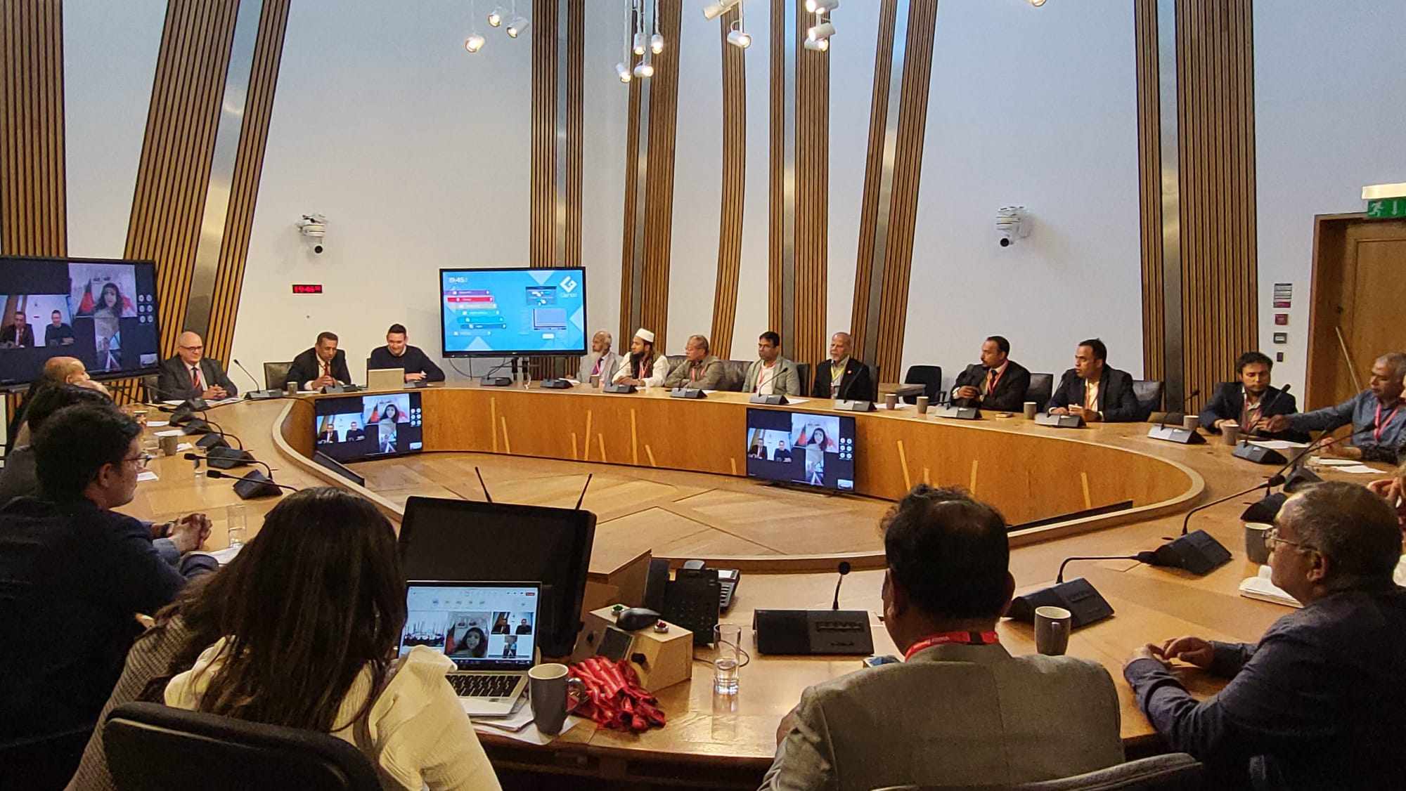 বাংলাদেশ-স্কটল্যান্ড সম্পর্ক জোরদারে কাজ করছে ক্রস পার্টি গ্রুপ